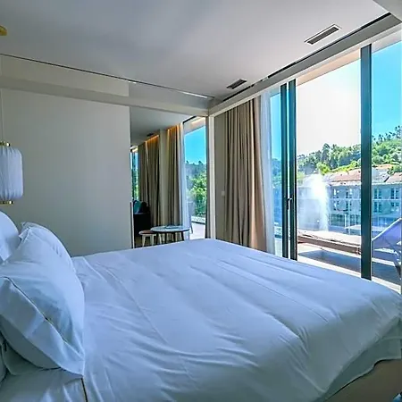 Vouga Ξενοδοχείο 4*